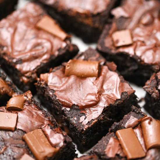 Fudgy Chocolate Chunk Brownies