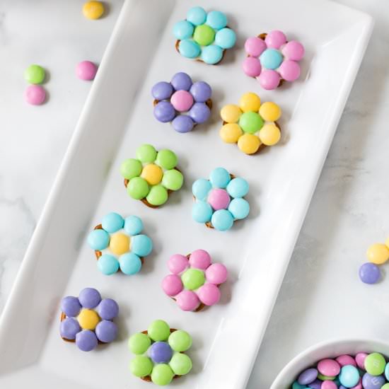Spring Flower Pretzel Bites