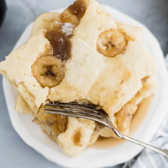 Sheet Pan Pancakes with Bananas