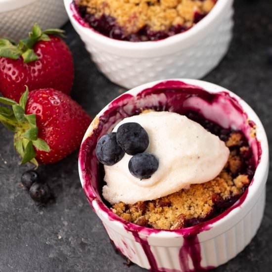 Rhubarb Berry Crisp
