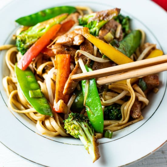 Chicken Lo Mein