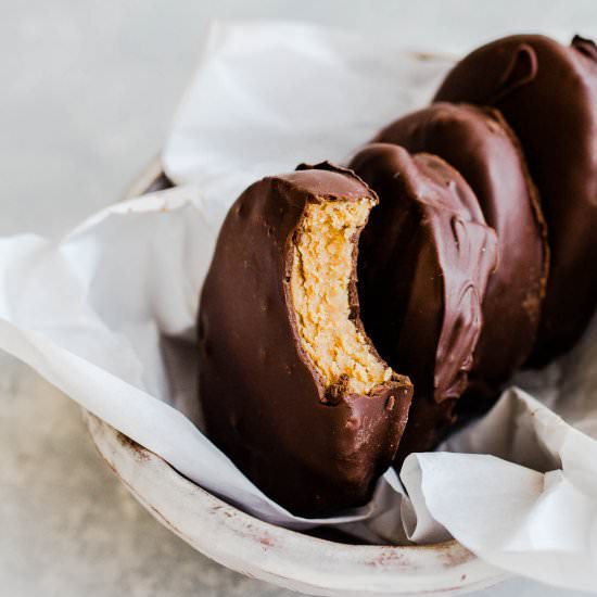 Vegan Peanut Butter Eggs