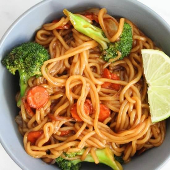 Vegan Ramen Noodle Stir Fry
