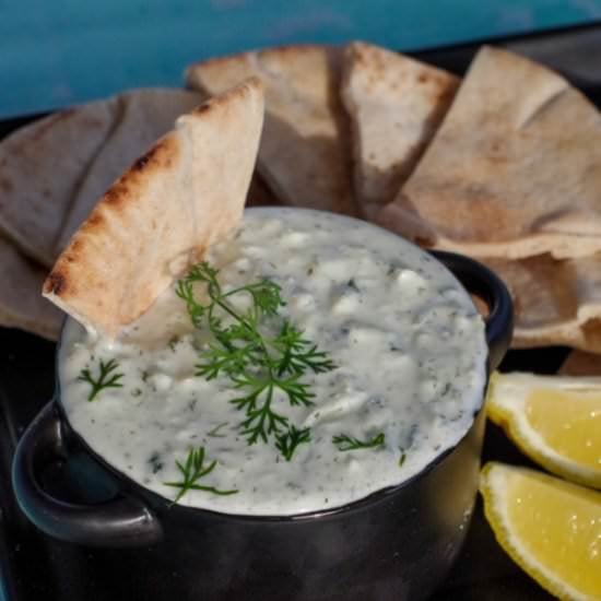 Easy Tzatziki Sauce