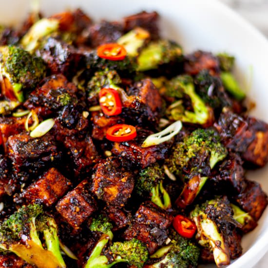 Black Pepper Tofu & Broccoli