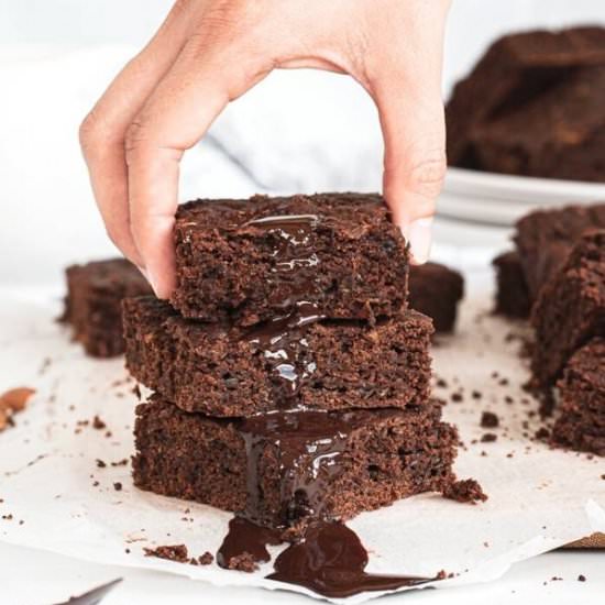Vegan Zucchini Brownies Recipe