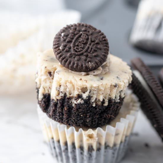 Mini Oreo Cheesecake Bites