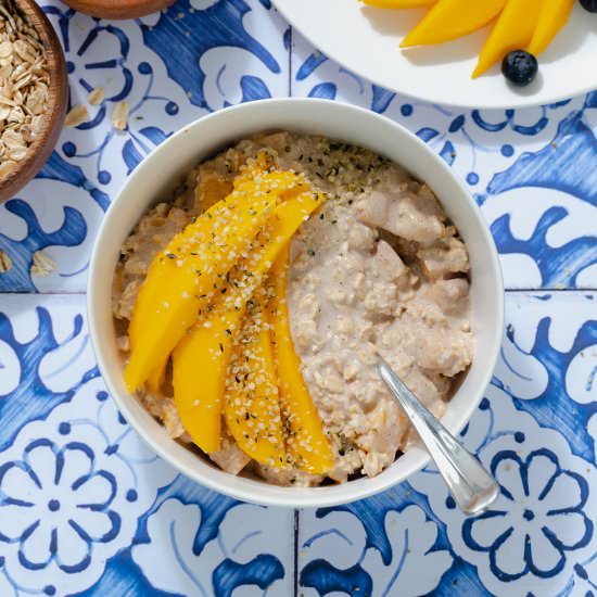 Mango Overnight Oats