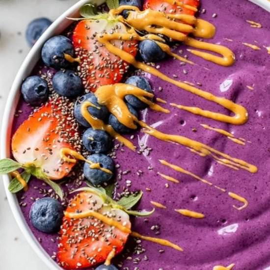 Protein PB & J Smoothie Bowl