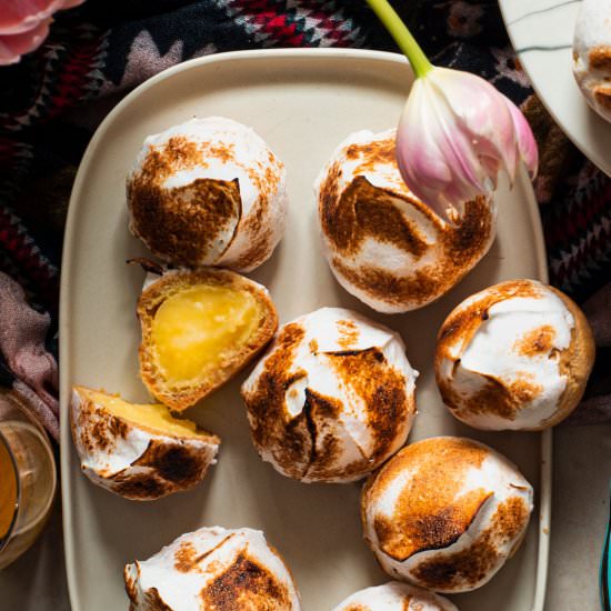 Lemon Meringue Puffs