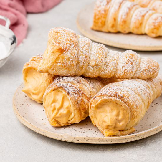 Pumpkin Cream Horns