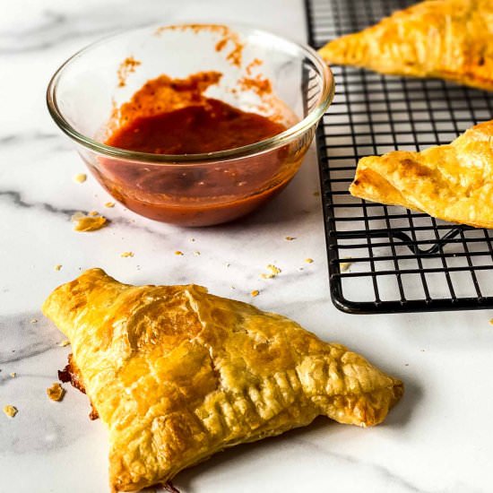 Easy Pizza Pastry Puffs