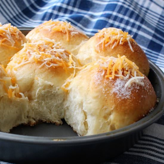 Pan de Siosa (Filipino Rolls)