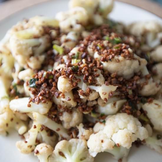 Cauliflower stir-fry with dou su