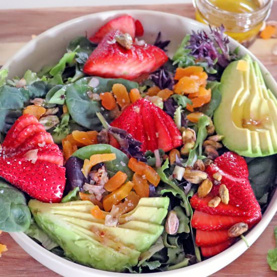 Strawberry Apricot Pistachio Salad