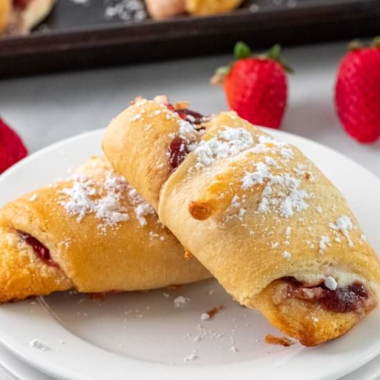 Strawberry Cream Cheese Crescents