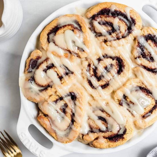 Vegan Cinnamon Rolls