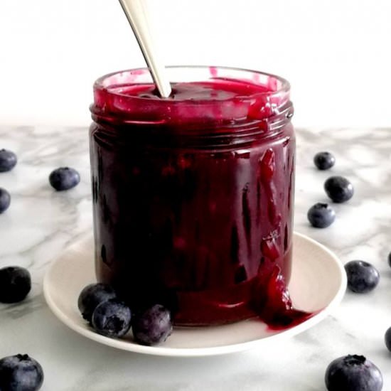 homemade blueberry sauce