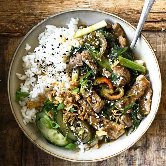 Spicy Beef and Spinach Stir-Fry