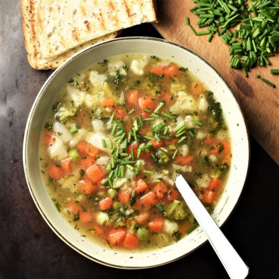 Simple Chunky Vegetable Soup