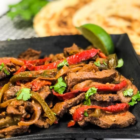 Easy Skillet Steak Fajitas