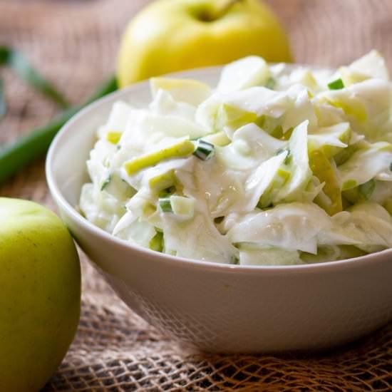 Kohlrabi salad