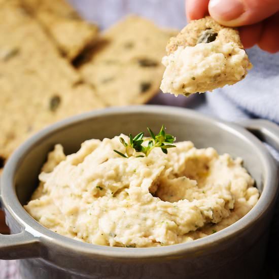 Zingy Cannellini Bean Dip, Vegan!