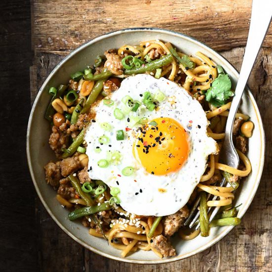 Noodles with Pork and Green Beans