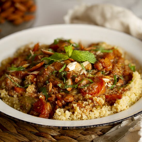 MOROCCAN TAGINE APRICOT “COUSCOUS”