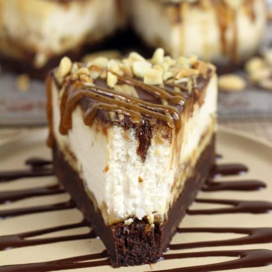 Snickers Cheesecake