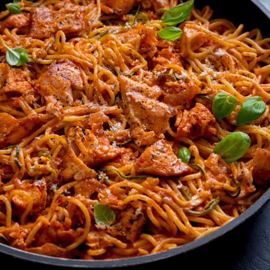 Creamy Tomato Salmon Pasta