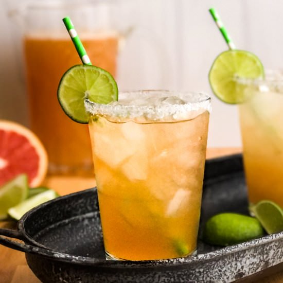 Refreshing Paloma Cocktail