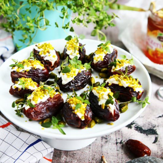 Mascarpone Pistachio Stuffed Dates