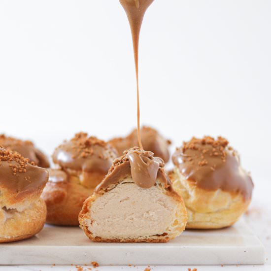 Cookie Butter Cream Puffs