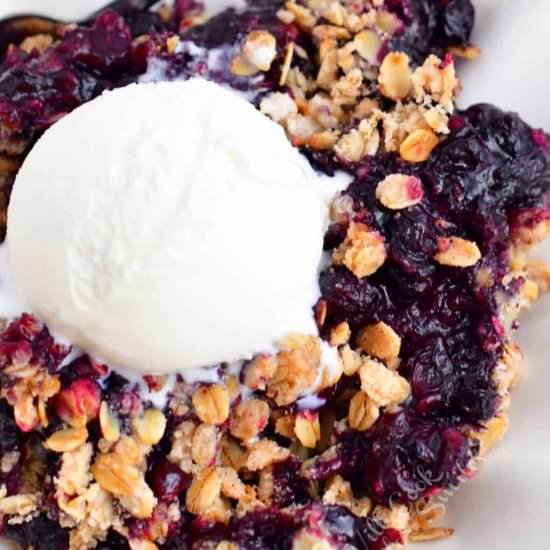 Blueberry Crisp