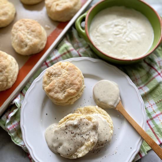 Homemade White Gravy