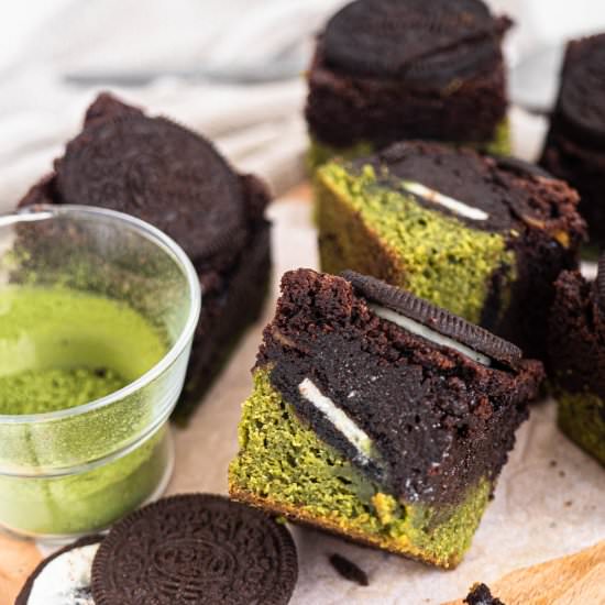 Matcha Oreo Brownies