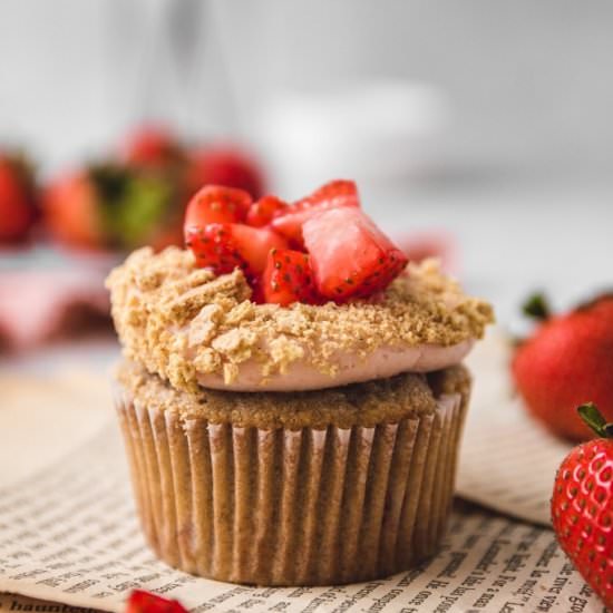 Strawberry Cheesecake Cupcakes
