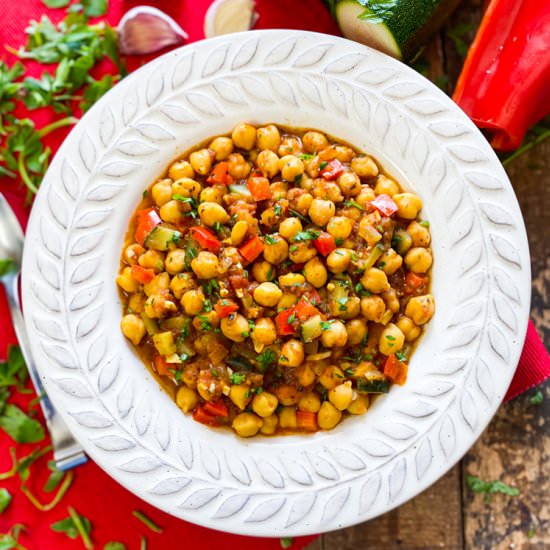 Moorish-Spiced Spanish Garbanzos