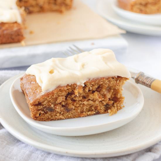 Carrot Traybake Cake