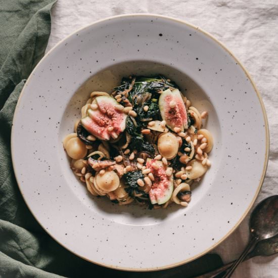 Caramelised Onion & Mushroom Pasta