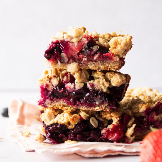 Healthy Berry Oat Crumble Bars