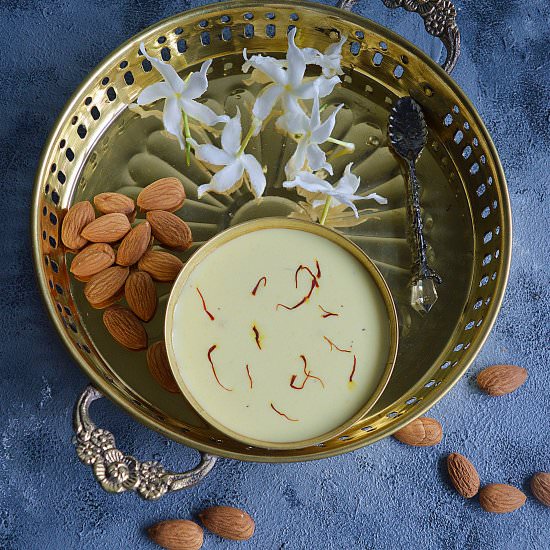 Almond Kheer