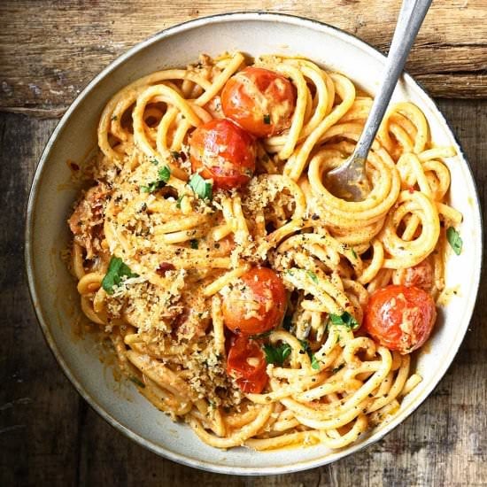 Spicy Tomato and Cream Cheese Pasta