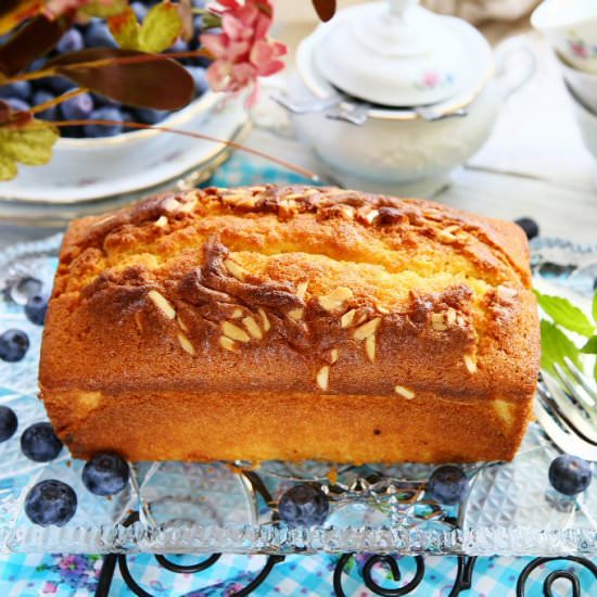 Almond Spelt Butter Cake