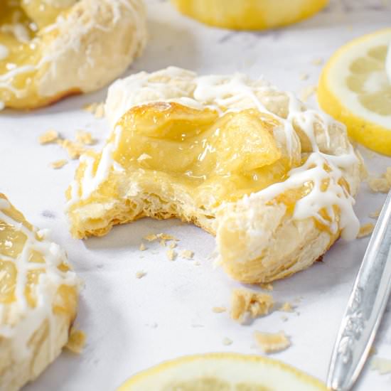 Lemon Curd Puff Pastry