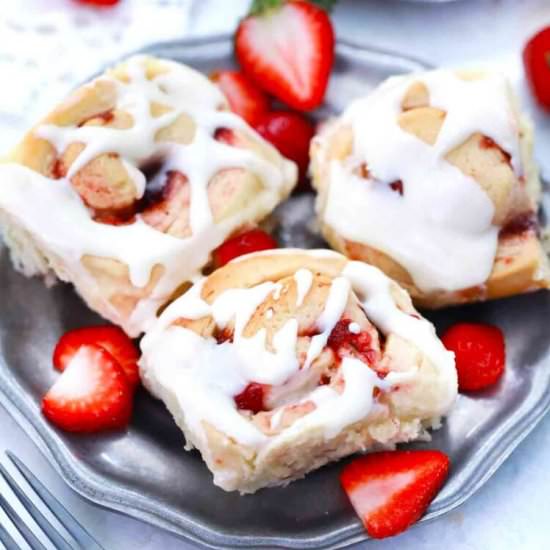 Strawberry Rolls