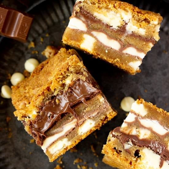 Kinder Nutella Cookie Bars