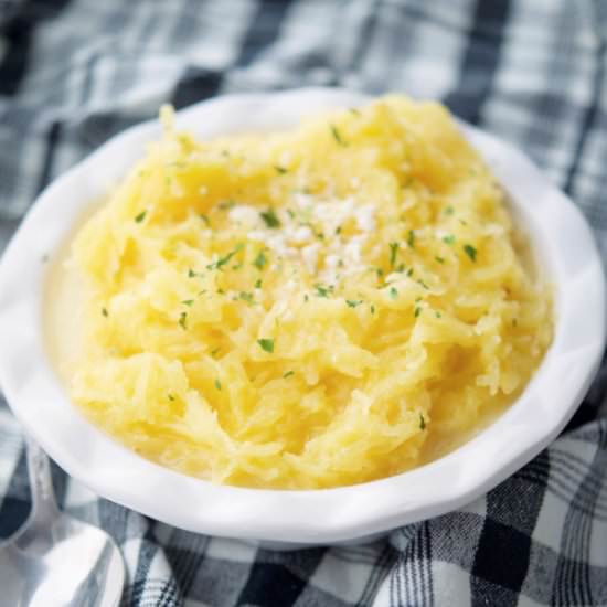 Parmesan Garlic Spaghetti Squash