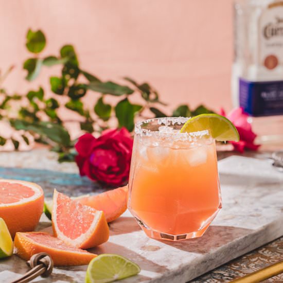 Healthy Grapefruit Margarita